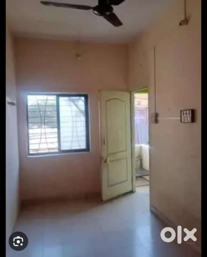 2 bhk flat for rent in sonari prime location