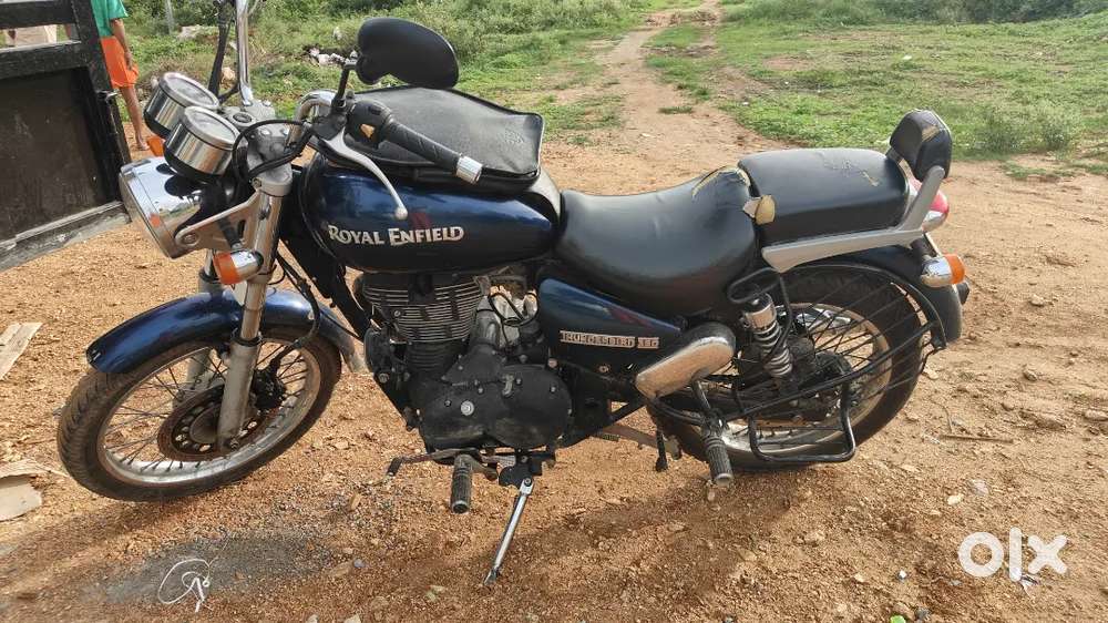 Lucky drive Royal Enfield