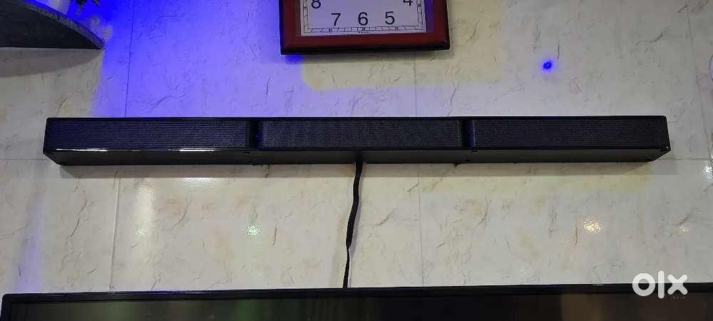 Sony sound bar good condition.