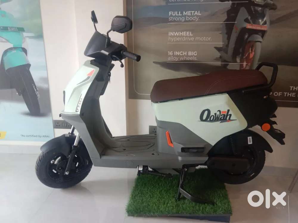 BGAUSS ELECTRIC SCOOTER