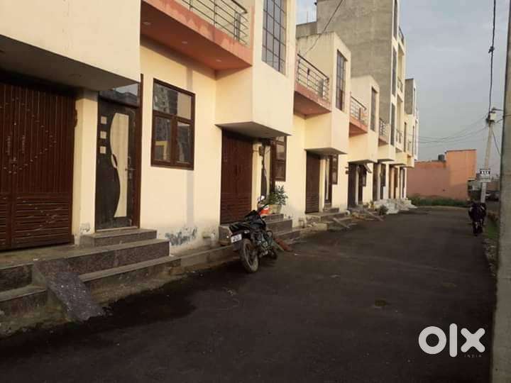 Low Budget House In Mansarovar Park Lal Kuan Ghaizabad