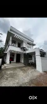 (Family/Bachelor/Couples)2bhk house ground floor 4 rent @ Pukkattupady