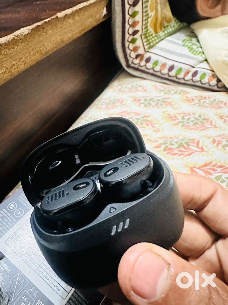 Jbl earbuds tune 2