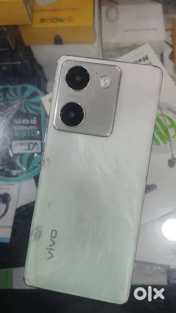 Kisi bhai ko finance lock phone sell karna ho message kare