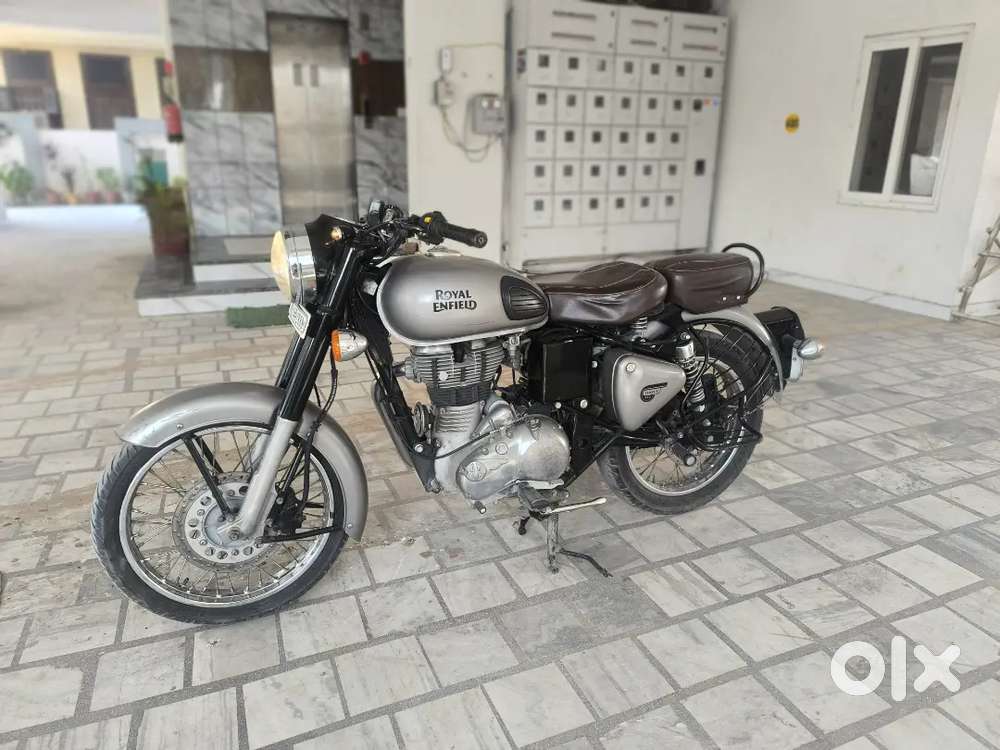 Classis 350 Gunmetal Grey BS5