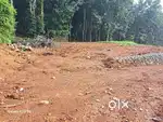 House plot @ Muttuchira