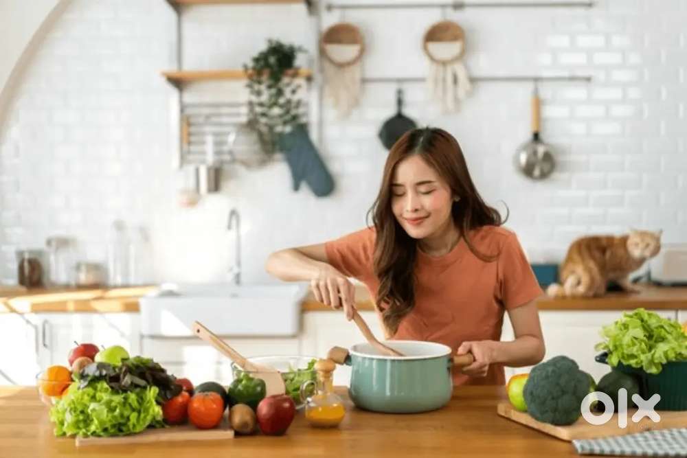 Cooking job joining same day rehna khana salary sab Available 
Female