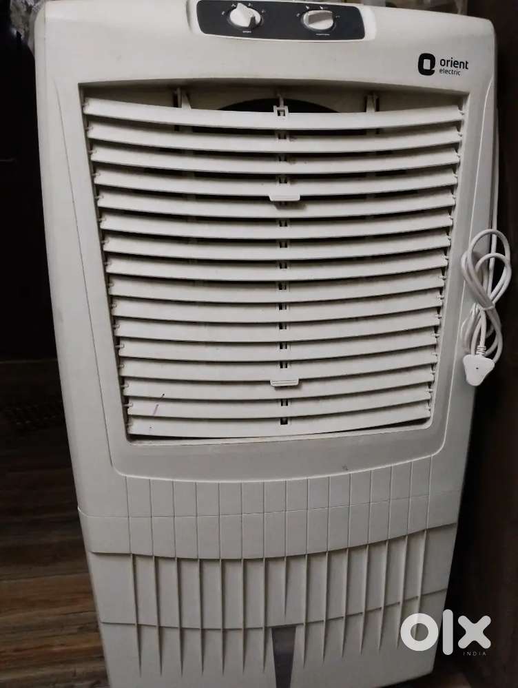 Orient electric cooler