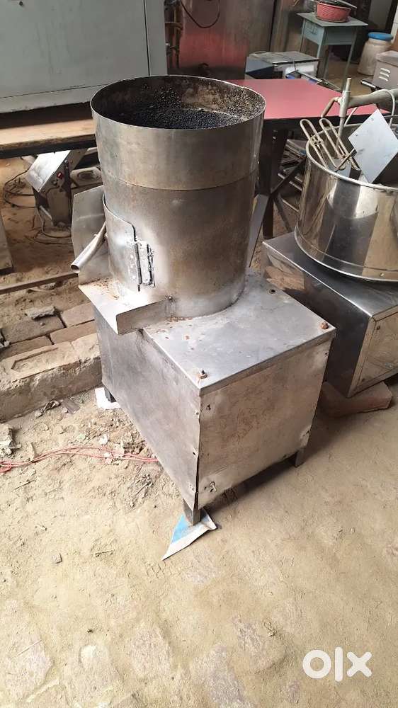Restaurant potato peeler available