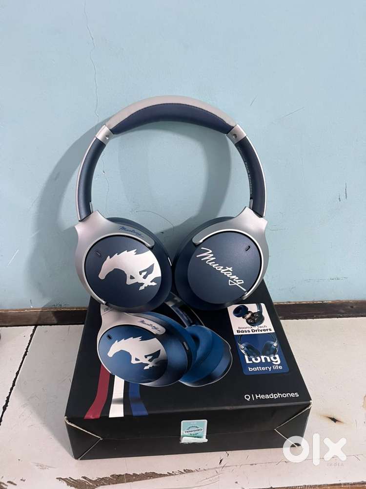 Mustang head phone A1 condition & quality