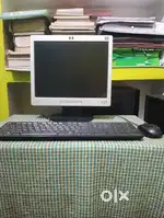Desktop computer set