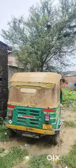 BAJAJ RE CNG IN EXCELLENT CONDITIONS