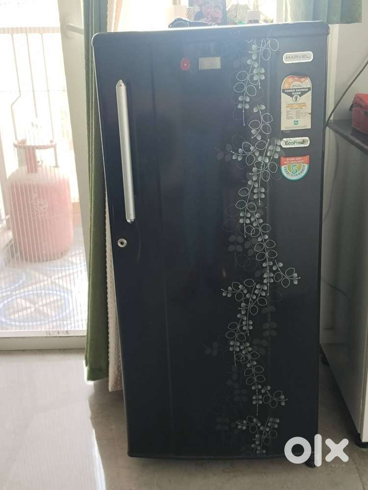 Single door refrigerator for urgent sale