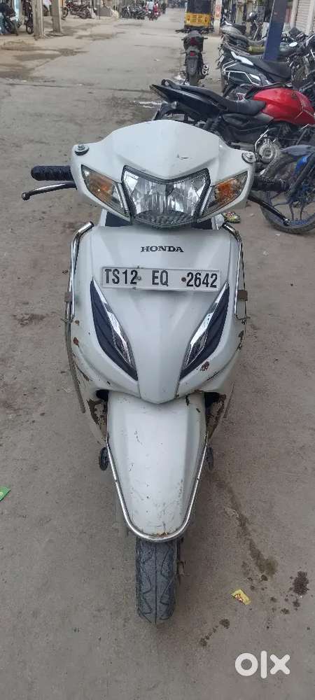 HONDA ACTIVA 6G SCOOTY