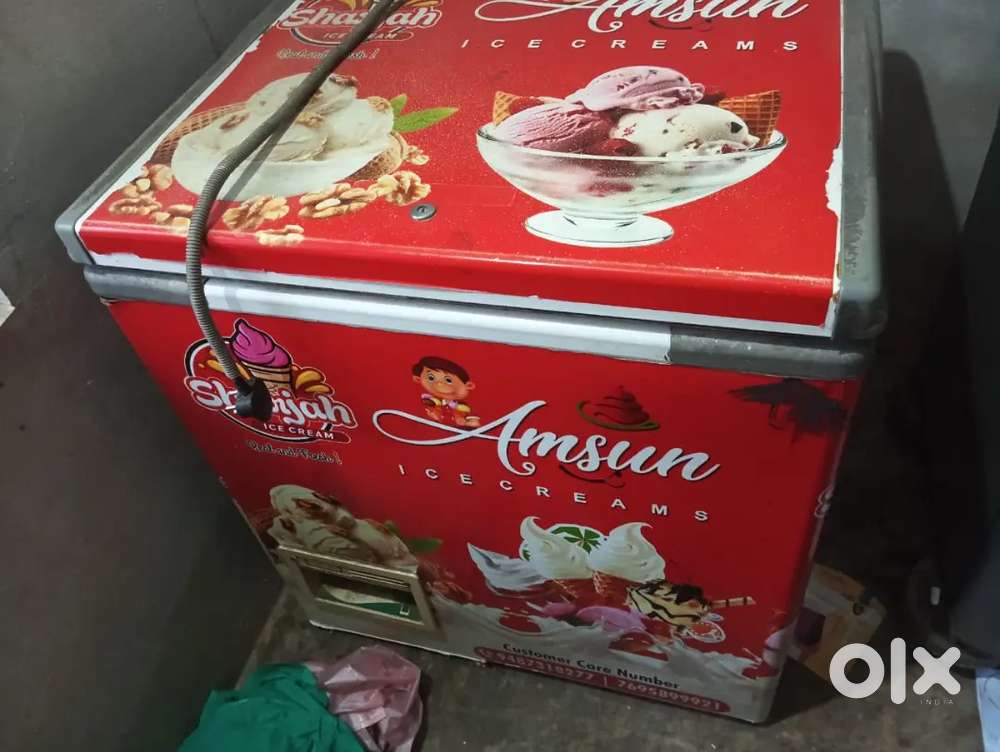 Ice cream freezer