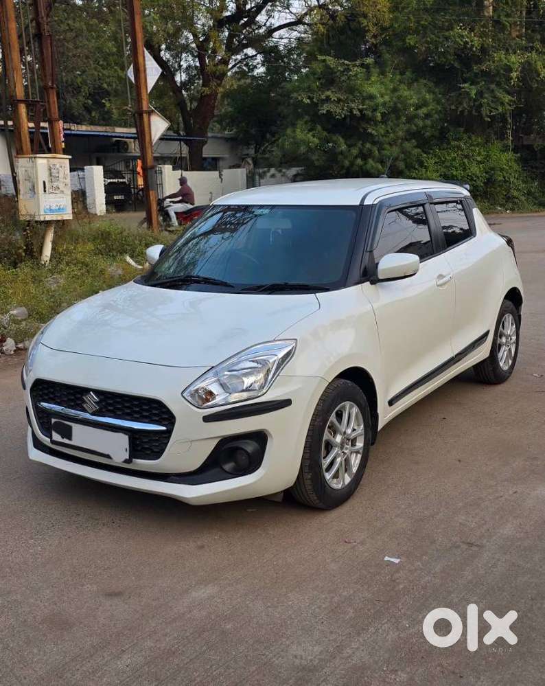 Maruti Suzuki Swift ZXi Plus Dual Tone, 2022, Petrol