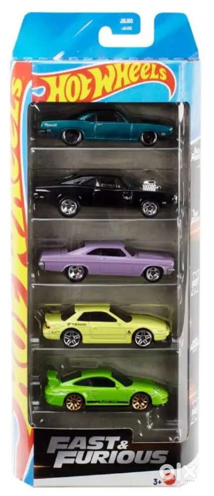 Hotwheel pack of 5 premium edition