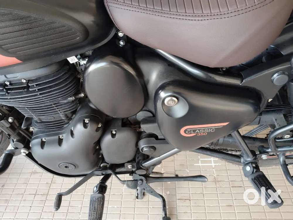 Classic 350 new version , with gare shift indicator