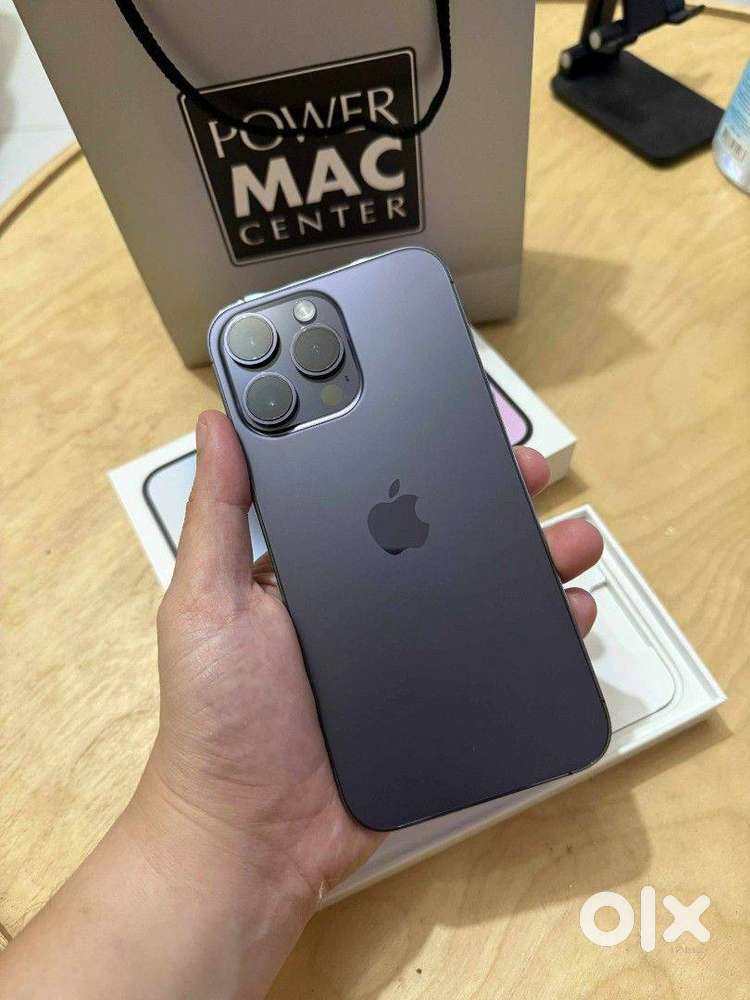 Selling My I Phone14 Pro Max 256 GB, 98% Battery Life, Good Condition.