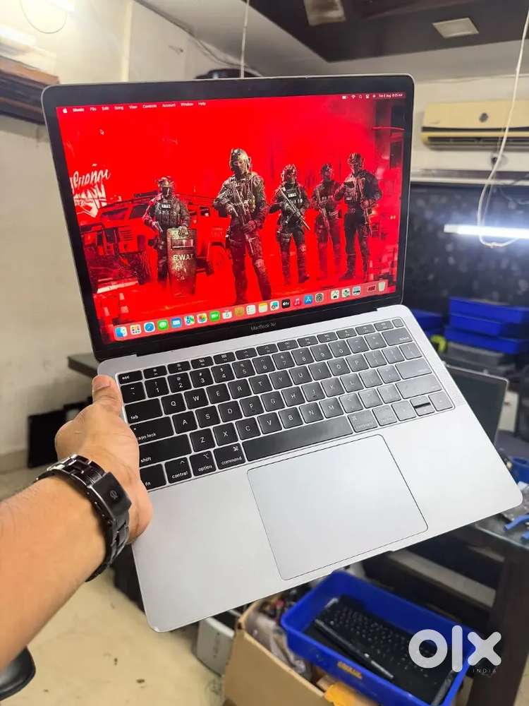 Apple Macbook Air A1932 Core i5 8GB/128GB Laptop