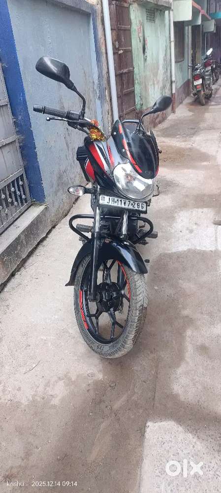 1st owner,both tyre new 1 self start and best milage.