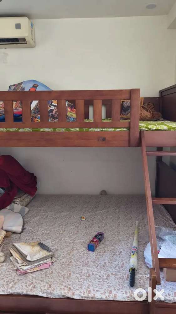 Bunk bed for kids in a very good condition and new
