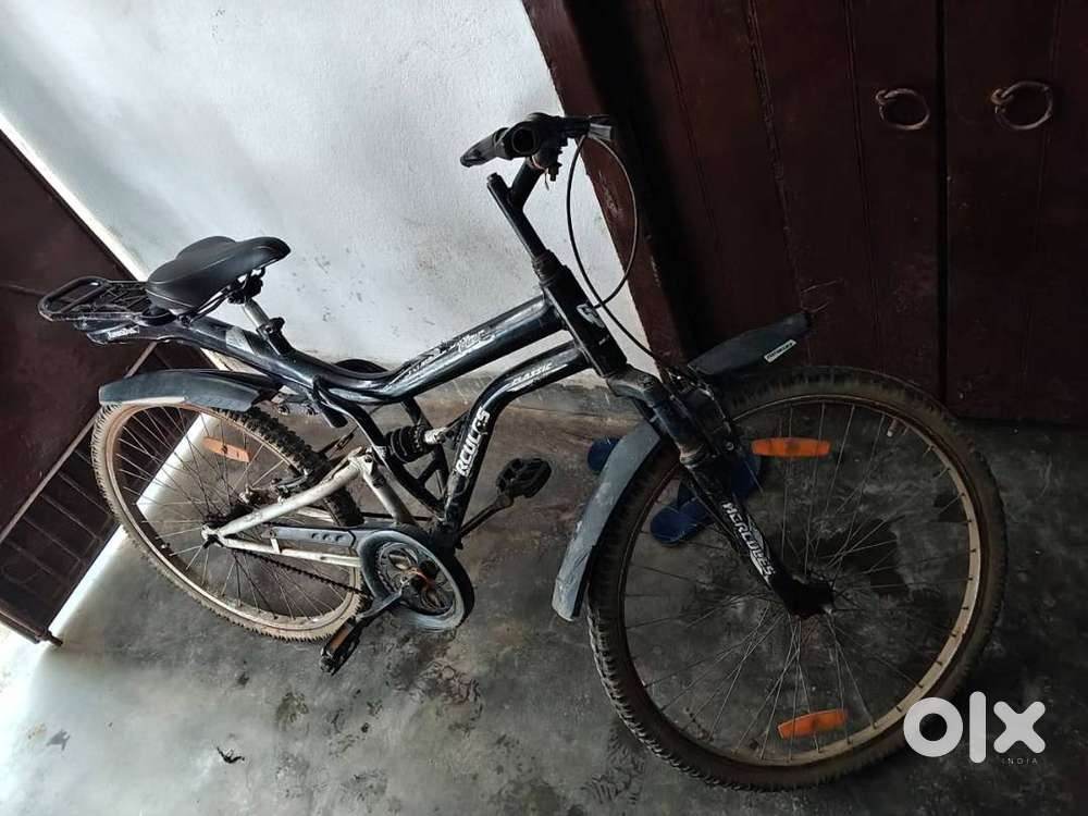 New cycle hai scooty le liya hu is liye sell karna hai