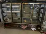 Glass counter 5 ft