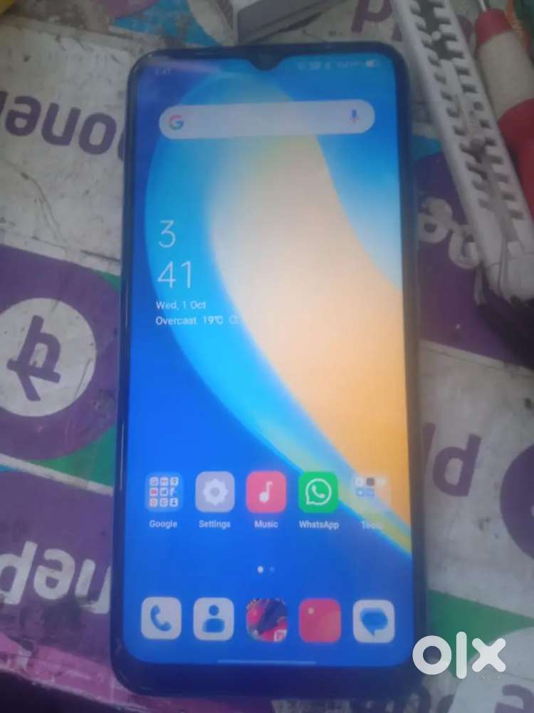 Realme c21