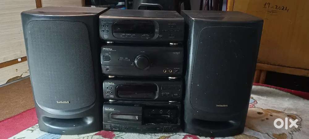 Technics music system rack cd aux fm perfect working condition