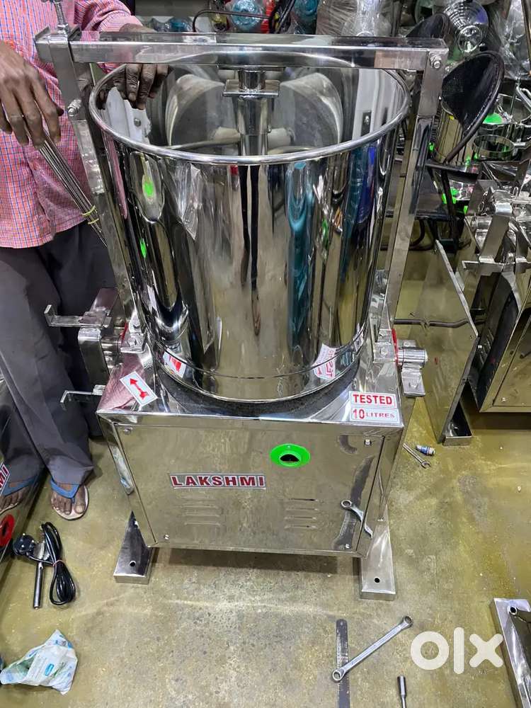 Commercial tilting wet grinder