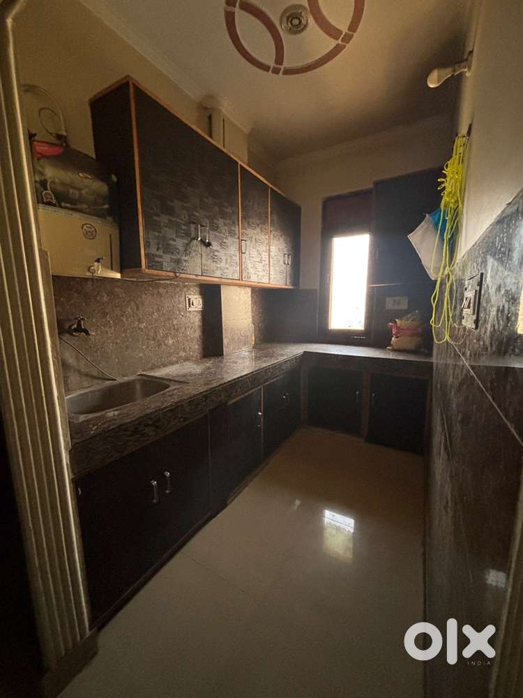 Fore 1bhk fully furnished