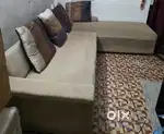 Moving out selling furniture
