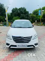 Toyota Innova 2015 Diesel Well Maintained