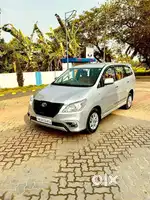 Toyota Innova 2.5 G (Diesel) 7 Seater BS IV, 2013, Diesel