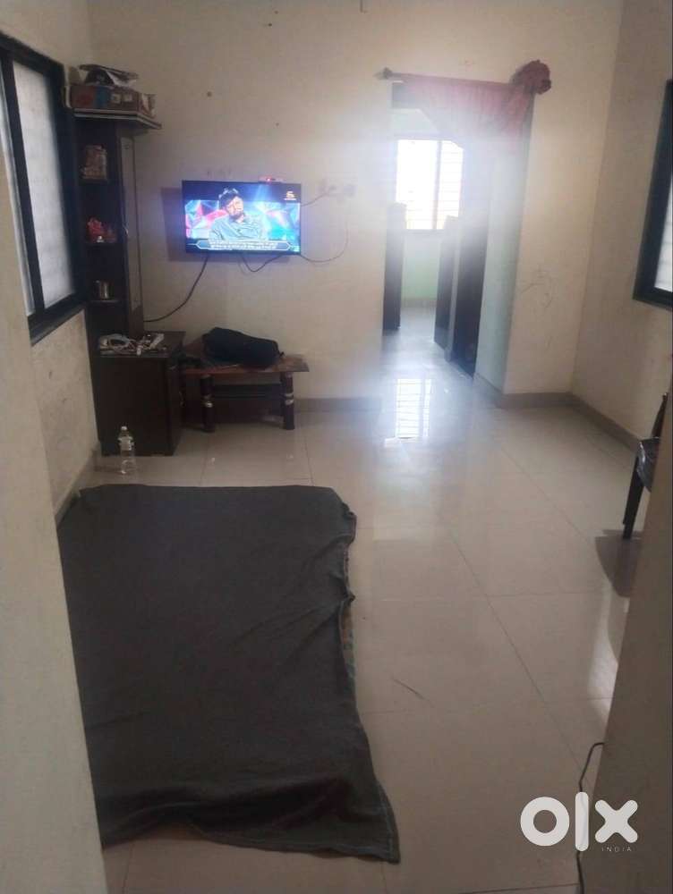 फ्लॅट विकणे आहे 550 sq ft 1750000/-