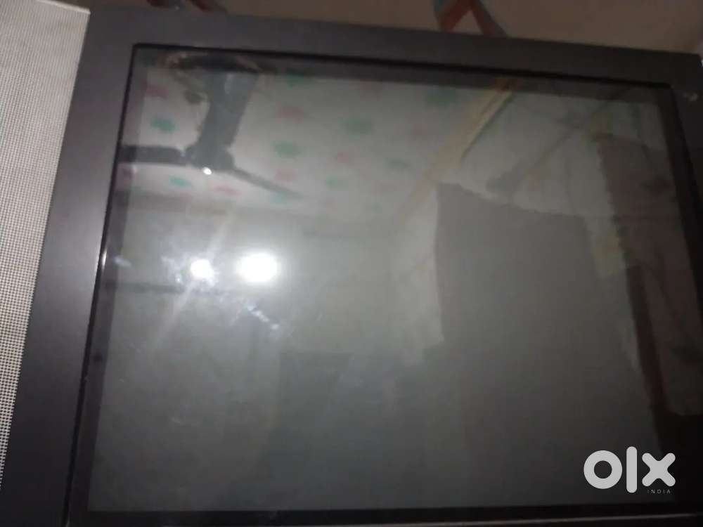 Crt tv very old