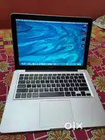 Apple Laptop