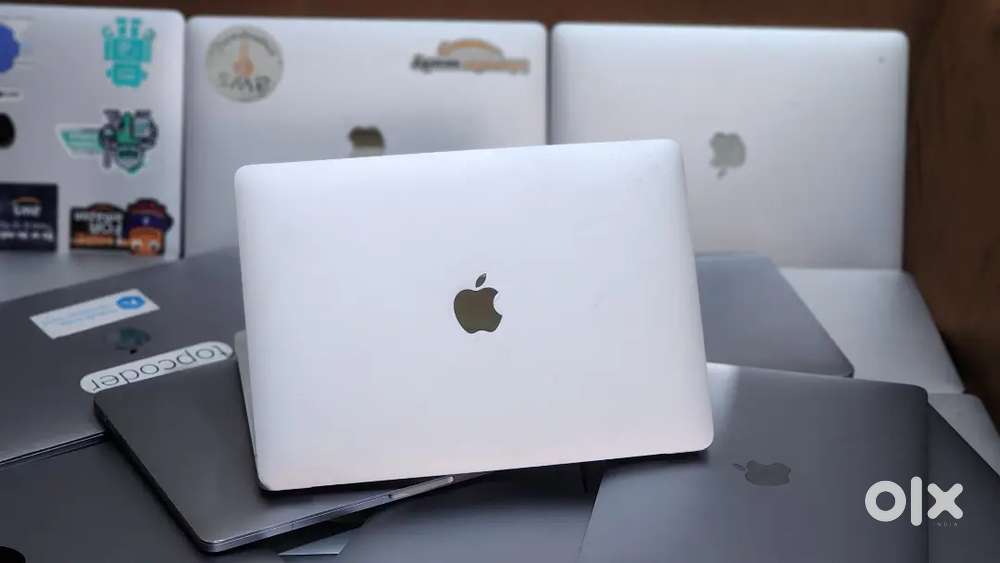 Apple Macbook Pro i5 8gb Ram 256gb Apple SSD FRESH CONDITION