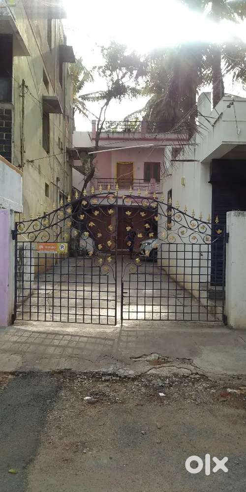 2BHK House and Room with attached bathroom for Rent.