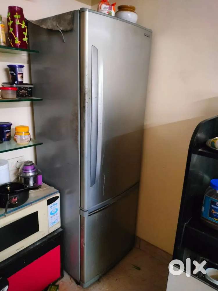 Refrigerator panasonic 350 litre at 10000 rs