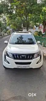Mahindra XUV500 2.2 W10, 2018, Diesel