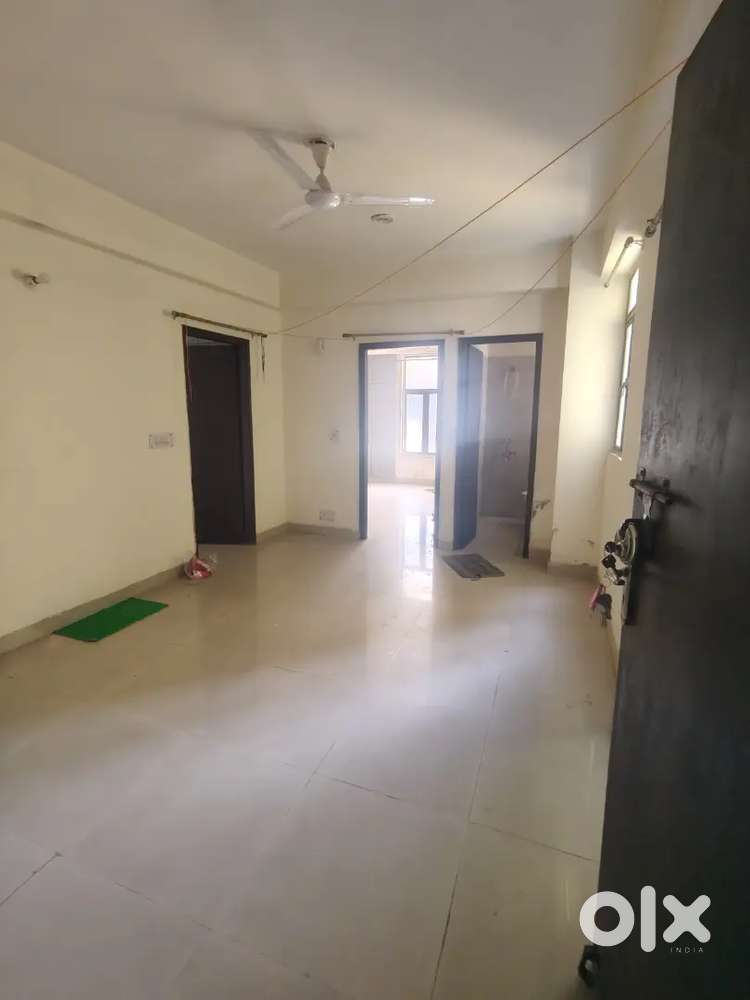 2BHK Semi-Furnished Flat