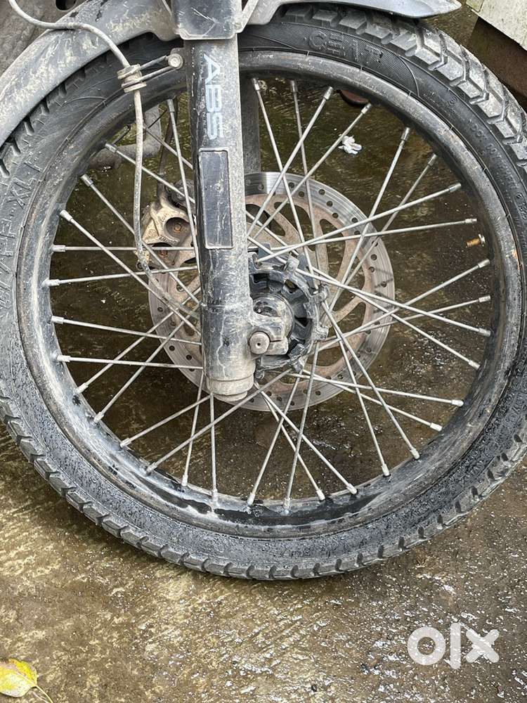 Himalayan 450 tubeless rim and tyres