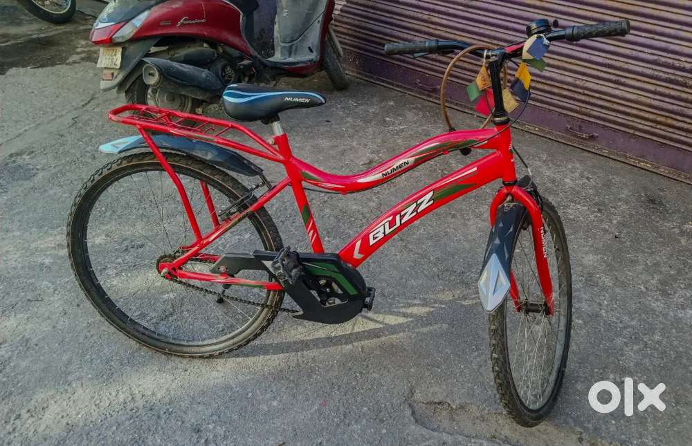 Well Maintained Red Bicycle. Smooth Ride. Perfect for Everyday Use.