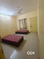 fafadhi girl's pg available in par  bed 6000 with a.c, bed, wardro