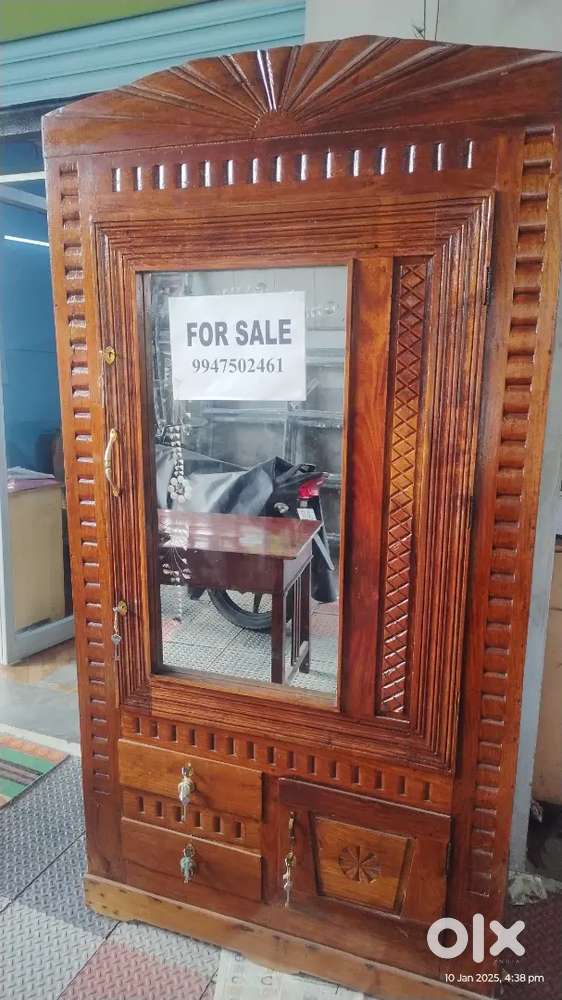 TeakWood Wooden Wardrobe For Sale