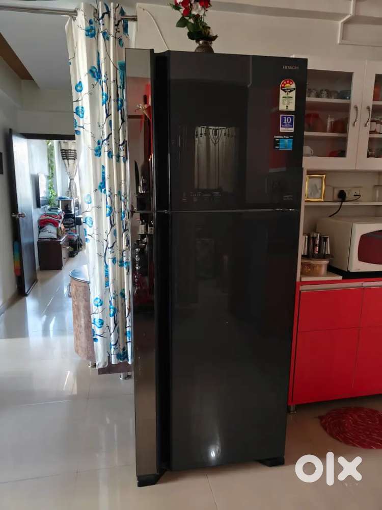 Hitachi 480L fridge