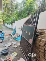 Outdoor good condition gate
