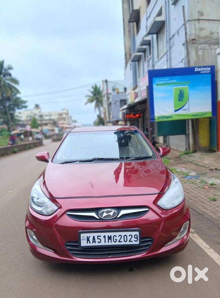 Hyundai Verna Fluidic 1.6 CRDi SX, 2015, Diesel